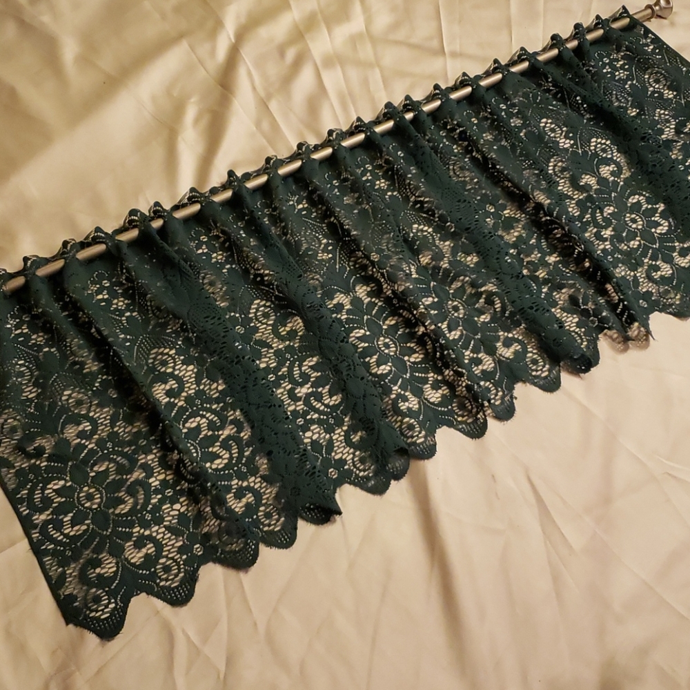 Curtain
